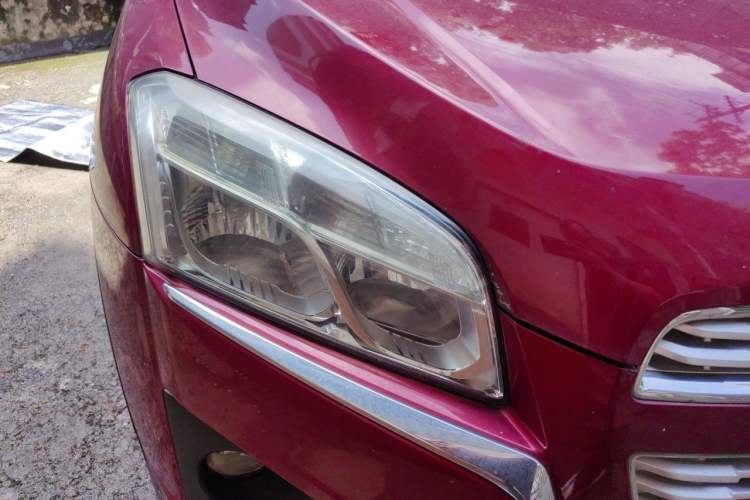 Used Chevrolet Trax 2014 1.4T Transformers Limited Edition Right Front Headlight