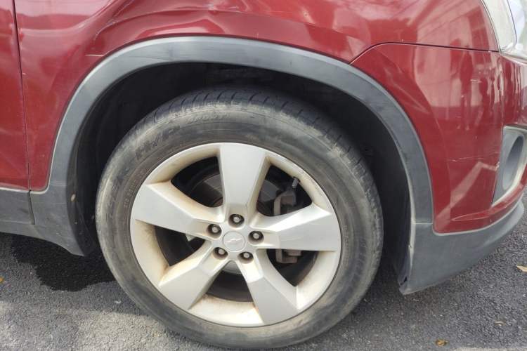 Used Chevrolet Trax 2014 1.4T Manual Two-Wheel Drive Comfort Model Right Front Wheel Hub