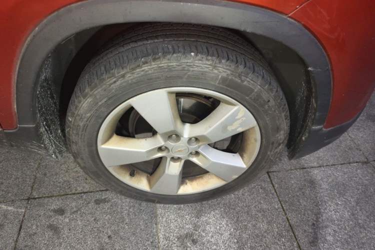 Used Chevrolet Trax 2014 1.4T Automatic Two-Wheel Drive Comfort Version Right Front Wheel Hub