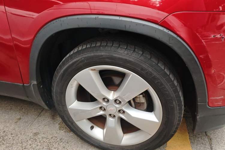 Used Chevrolet Trax 2014 1.4T Automatic Two-Wheel Drive Comfort Version Right Front Wheel Hub