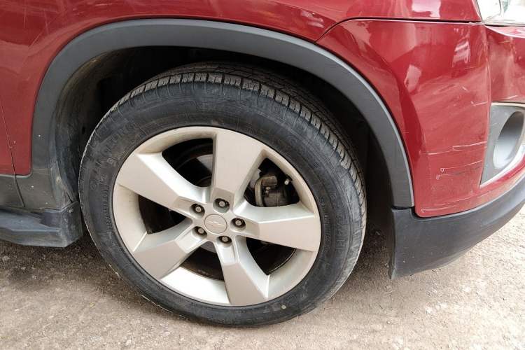 Used Chevrolet Trax 2014 1.4T Automatic Two-Wheel Drive Comfort Version Right Front Wheel Hub