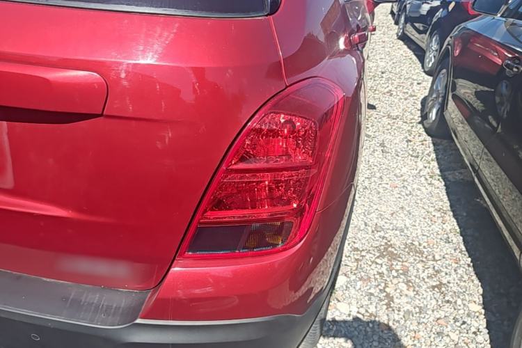 Used Chevrolet Trax 2014 1.4T Automatic Two-Wheel Drive Luxury Model Right Rear Taillight