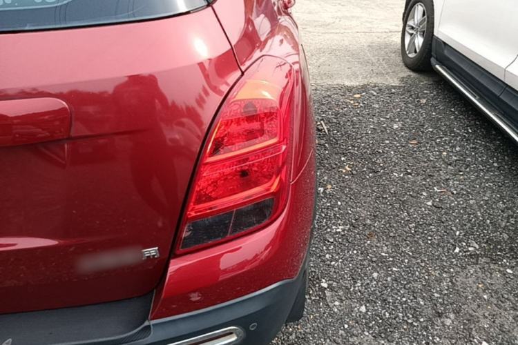 Used Chevrolet Trax 2014 1.4T Automatic Two-Wheel Drive Luxury Model Right Rear Taillight