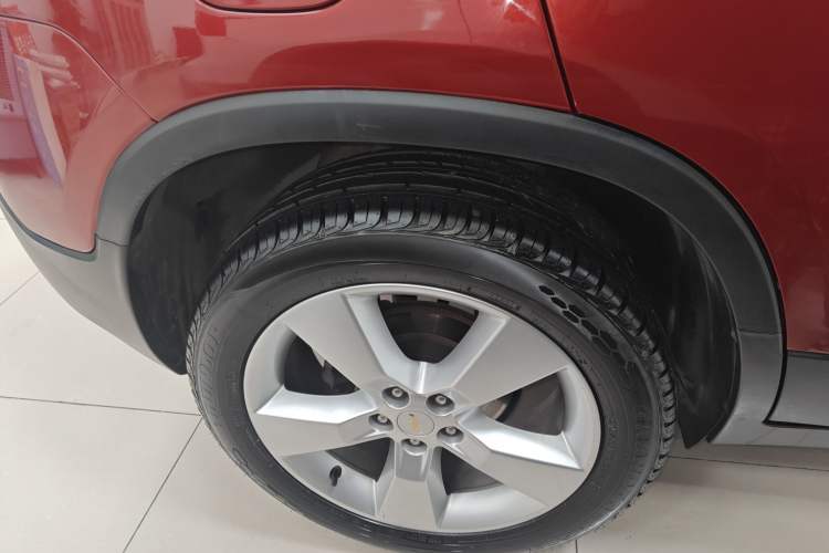 Used Chevrolet Trax 2014 1.4T Automatic All-Wheel Drive Flagship Version Right Rear Wheel Hub