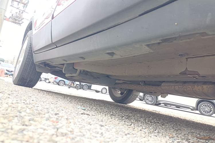 Used Chevrolet Trax 2014 1.4T Automatic Two-Wheel Drive Luxury Model Right Side Sill