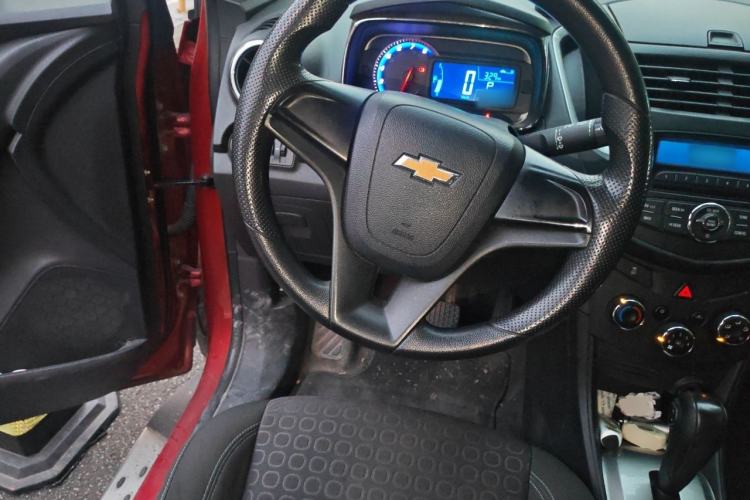 Used Chevrolet Trax 2014 1.4T Automatic Two-Wheel Drive Comfort Version Steering Wheel