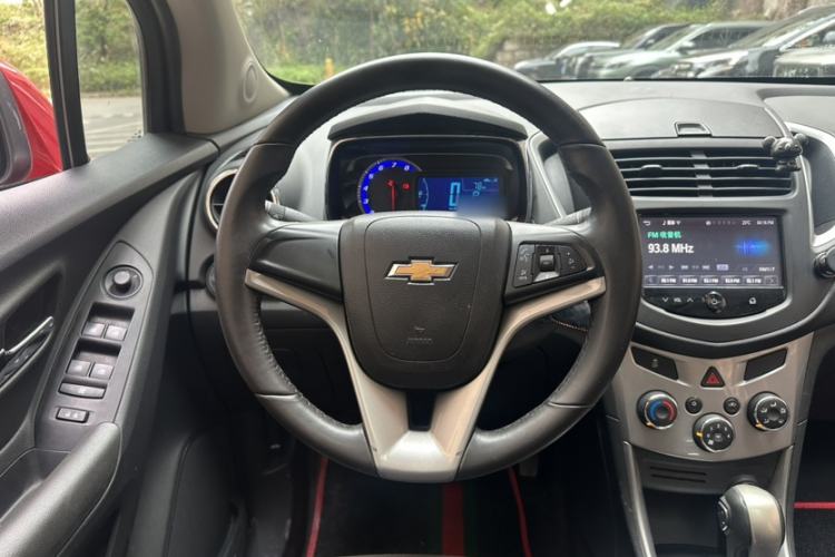 Used Chevrolet Trax 2014 1.4T Automatic Two-Wheel Drive Luxury Model Steering Wheel