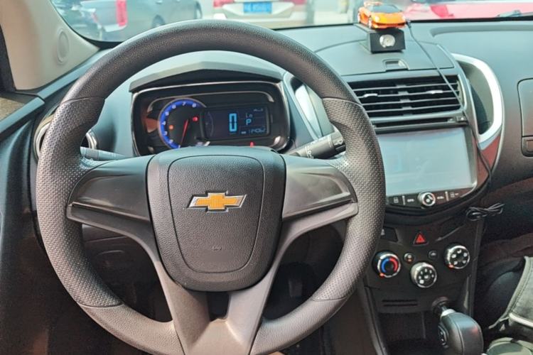 Used Chevrolet Trax 2014 1.4T Automatic Two-Wheel Drive Comfort Version Steering Wheel