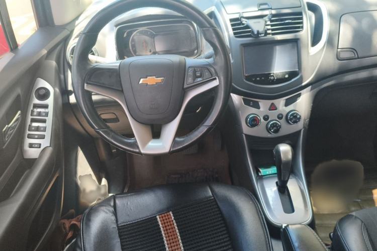 Used Chevrolet Trax 2014 1.4T Automatic Two-Wheel Drive Luxury Model Steering Wheel