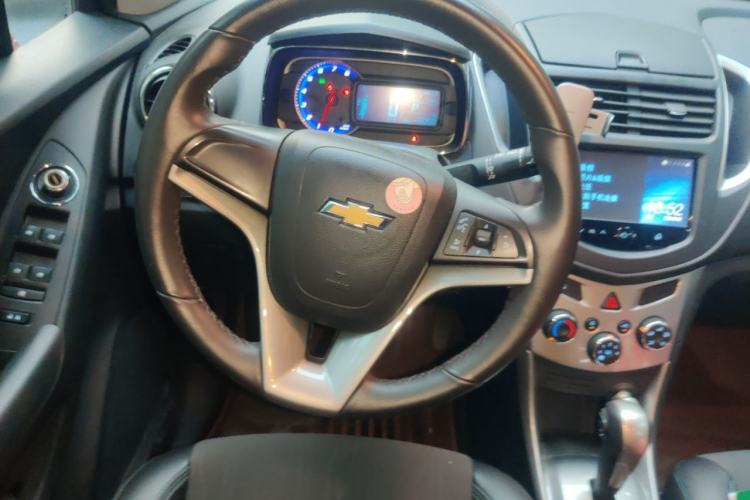 Used Chevrolet Trax 2014 1.4T Automatic Two-Wheel Drive Luxury Model Steering Wheel