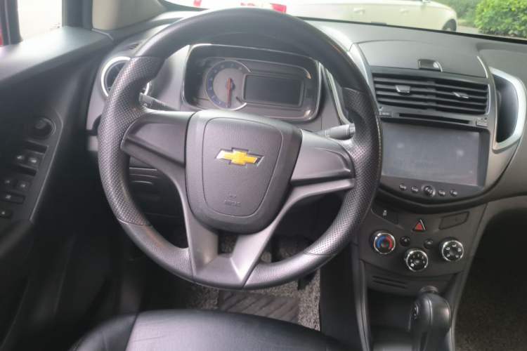 Used Chevrolet Trax 2014 1.4T Automatic Two-Wheel Drive Comfort Version Steering Wheel
