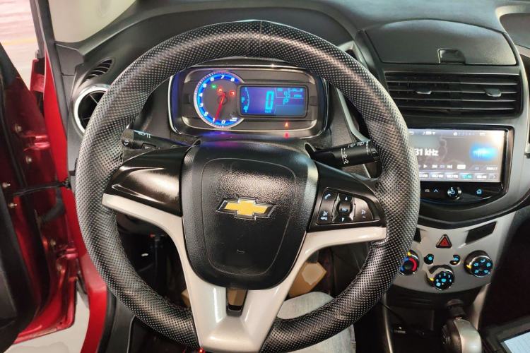 Used Chevrolet Trax 2014 1.4T Automatic Two-Wheel Drive Luxury Model Steering Wheel