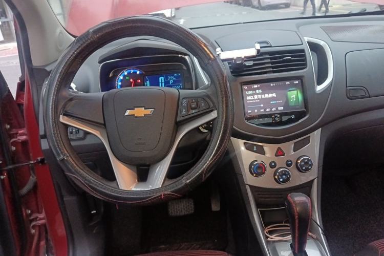 Used Chevrolet Trax 2014 1.4T Automatic Two-Wheel Drive Luxury Model Steering Wheel