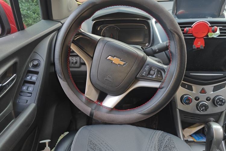 Used Chevrolet Trax 2014 1.4T Automatic All-Wheel Drive Flagship Version Steering Wheel