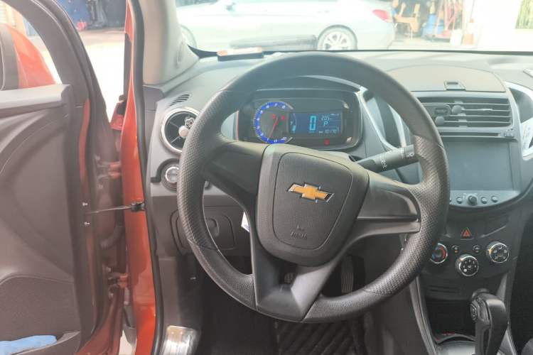 Used Chevrolet Trax 2014 1.4T Automatic Two-Wheel Drive Comfort Version Steering Wheel