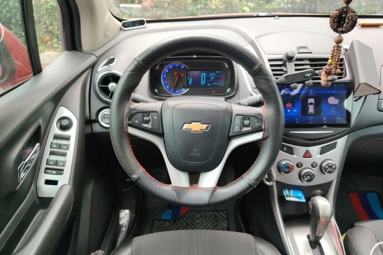 Used Chevrolet Trax 2014 1.4T Automatic Two-Wheel Drive Luxury Model Steering Wheel
