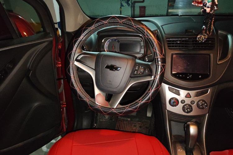 Used Chevrolet Trax 2014 1.4T Automatic Two-Wheel Drive Luxury Model Steering Wheel