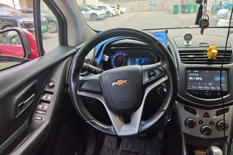 Used Chevrolet Trax 2014 1.4T Automatic Two-Wheel Drive Luxury Model Steering Wheel