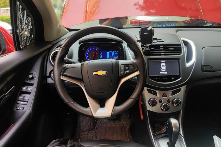 Used Chevrolet Trax 2014 1.4T Automatic All-Wheel Drive Flagship Version Steering Wheel