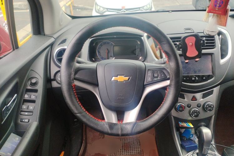Used Chevrolet Trax 2014 1.4T Automatic Two-Wheel Drive Luxury Model Steering Wheel