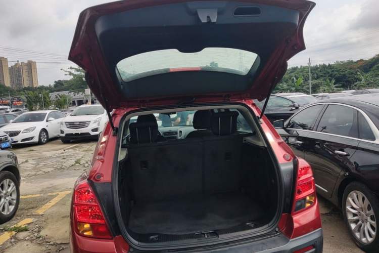 Used Chevrolet Trax 2014 1.4T Automatic Two-Wheel Drive Comfort Version Trunk