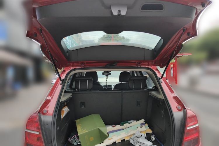 Used Chevrolet Trax 2014 1.4T Transformers Limited Edition Trunk