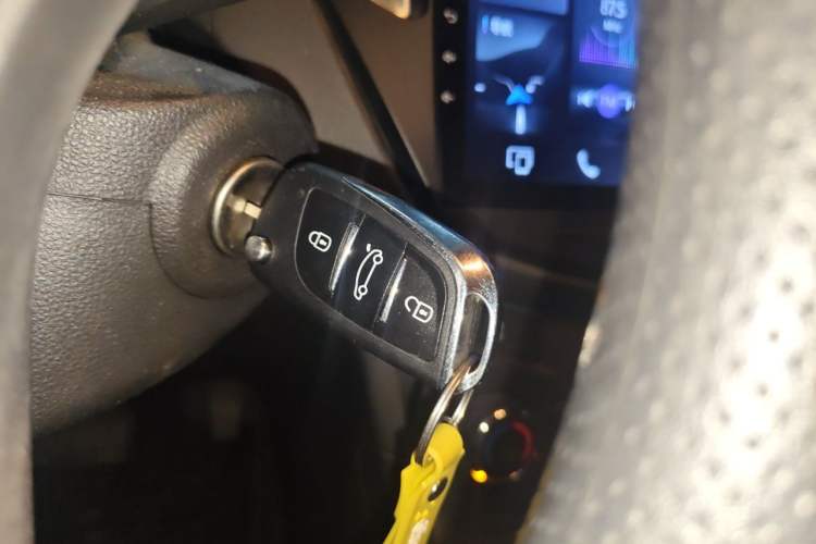 Used Chevrolet Trax 2014 1.4T Automatic Two-Wheel Drive Comfort Version Vehicle Key