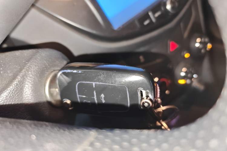 Used Chevrolet Trax 2014 1.4T Automatic Two-Wheel Drive Comfort Version Vehicle Key