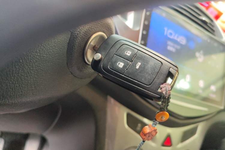Used Chevrolet Trax 2014 1.4T Automatic Two-Wheel Drive Luxury Model Vehicle Key