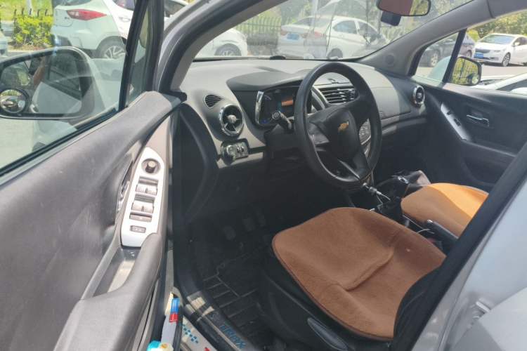 Used Chevrolet Trax 2014 1.4T Manual Two-Wheel Drive Comfort Model Driver Seat