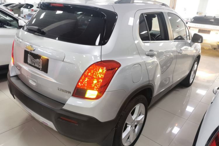 Used Chevrolet Trax 2014 1.4T Automatic Two-Wheel Drive Luxury Model Exterior 5