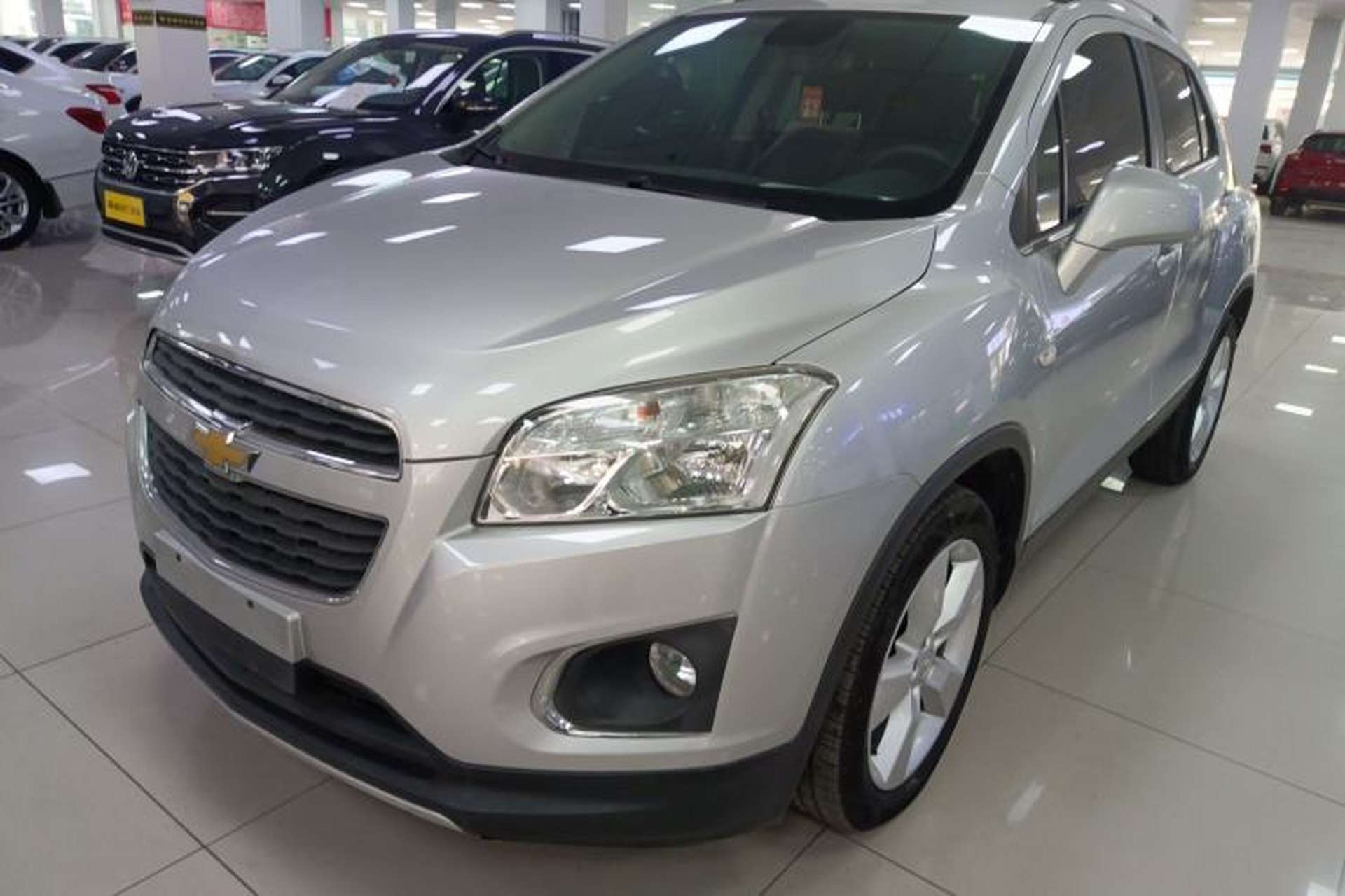 Used Chevrolet Trax 2014 1.4T Automatic Two-Wheel Drive Luxury Model Front Left 45 Deg