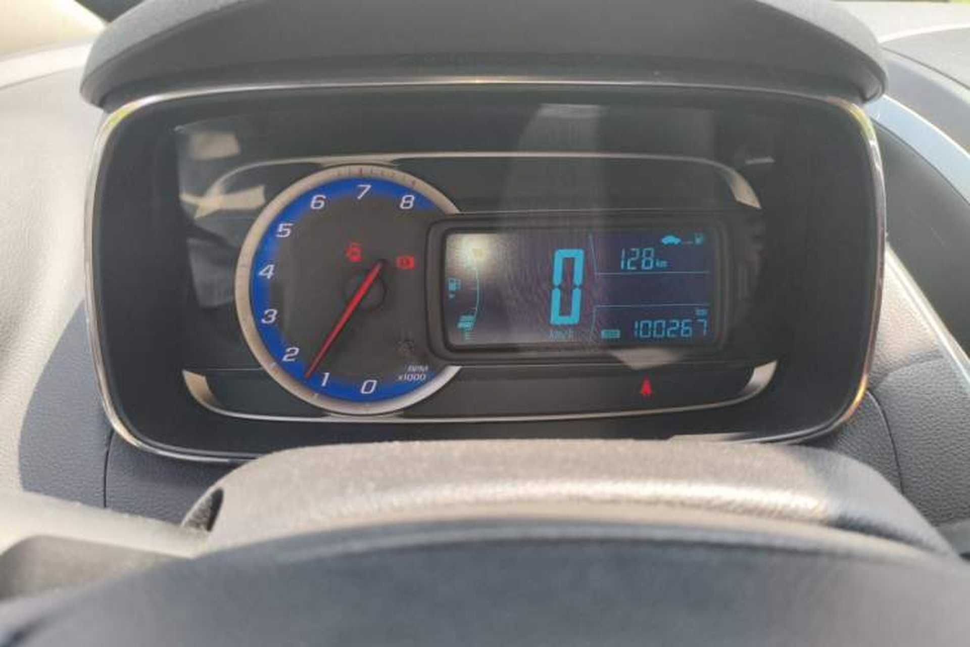 Used Chevrolet Trax 2014 1.4T Manual Two-Wheel Drive Comfort Model Instrument Cluster