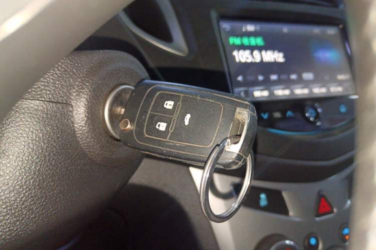 Used Chevrolet Trax 2014 1.4T Automatic Two-Wheel Drive Luxury Model Interior 1