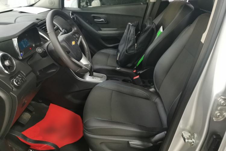 Used Chevrolet Trax 2014 1.4T Automatic Two-Wheel Drive Luxury Model Left Front Seat