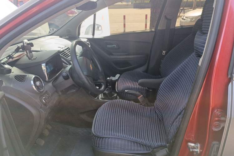 Used Chevrolet Trax 2014 1.4T Manual Two-Wheel Drive Comfort Model Left Front Seat