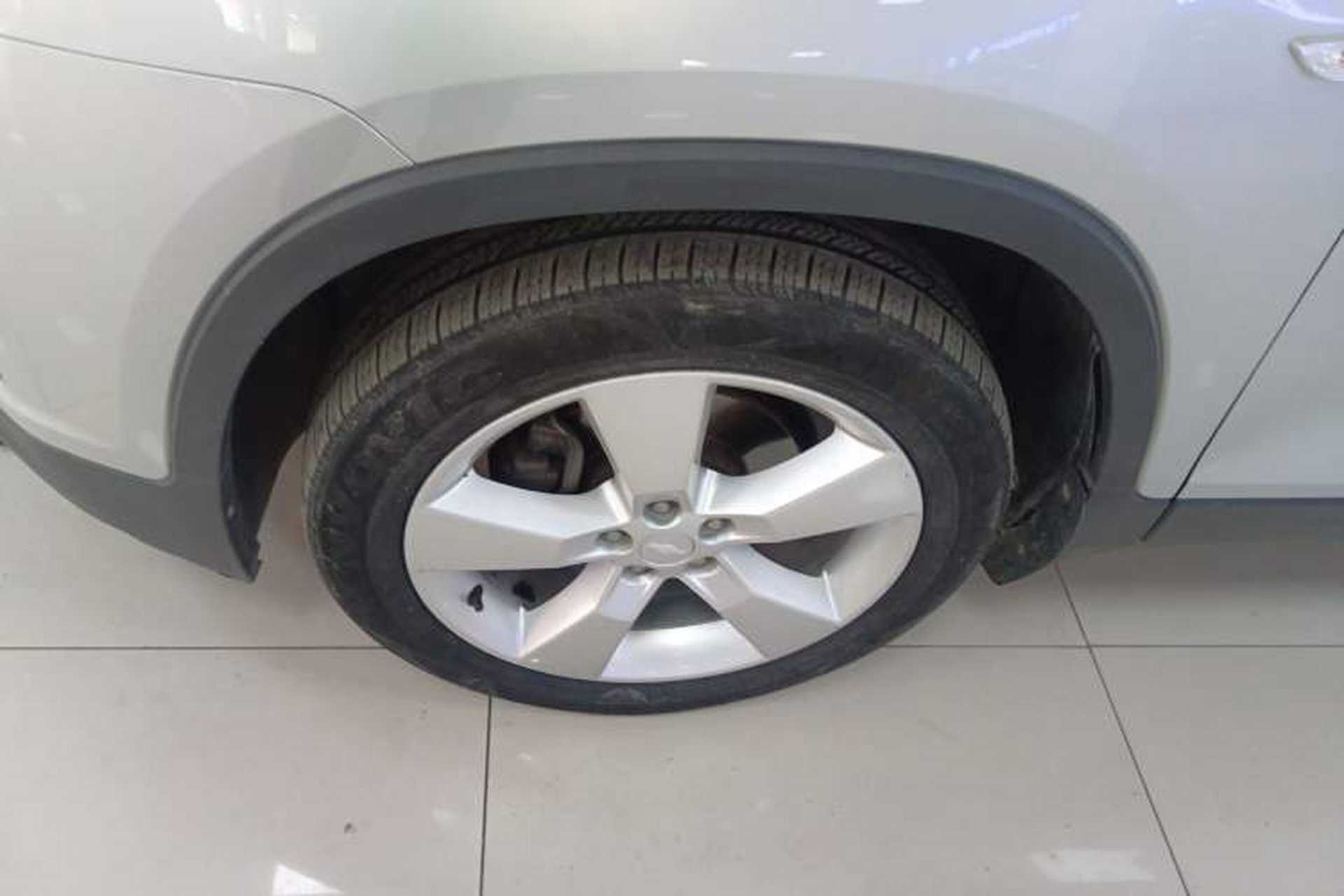 Used Chevrolet Trax 2014 1.4T Automatic Two-Wheel Drive Luxury Model Left Front Wheel Hub