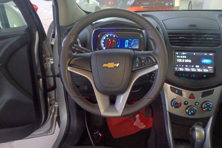 Used Chevrolet Trax 2014 1.4T Automatic Two-Wheel Drive Luxury Model Steering Wheel