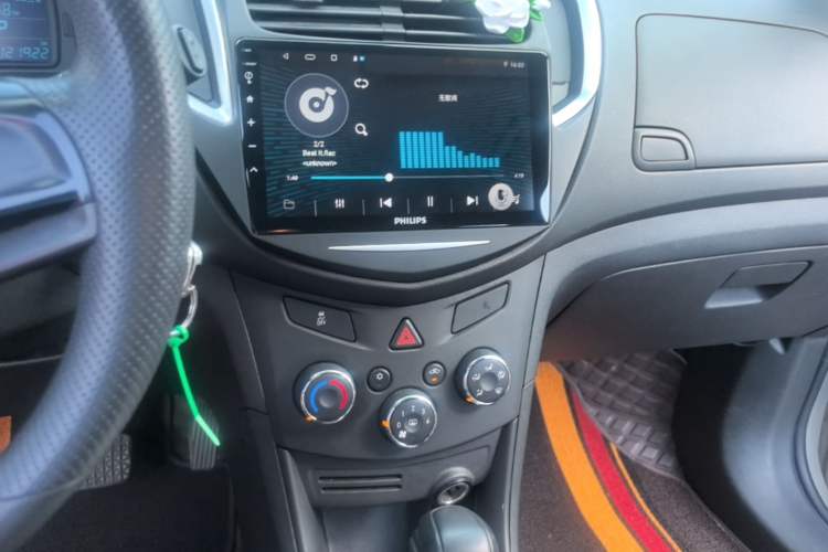Used Chevrolet Trax 2014 1.4T Automatic Two-Wheel Drive Comfort Version Audio And AC Panel