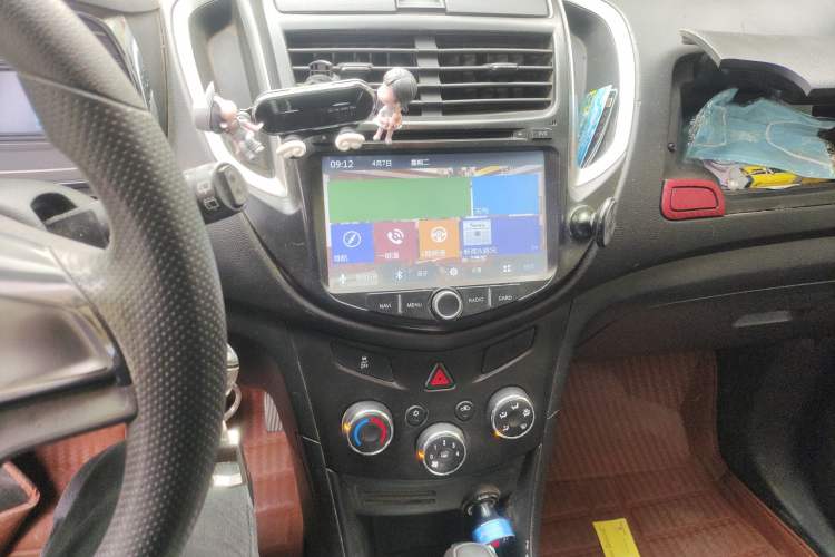 Used Chevrolet Trax 2014 1.4T Automatic Two-Wheel Drive Comfort Version Audio And AC Panel