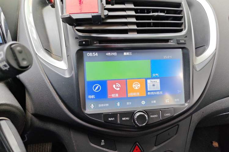 Used Chevrolet Trax 2014 1.4T Automatic Two-Wheel Drive Comfort Version Audio And AC Panel