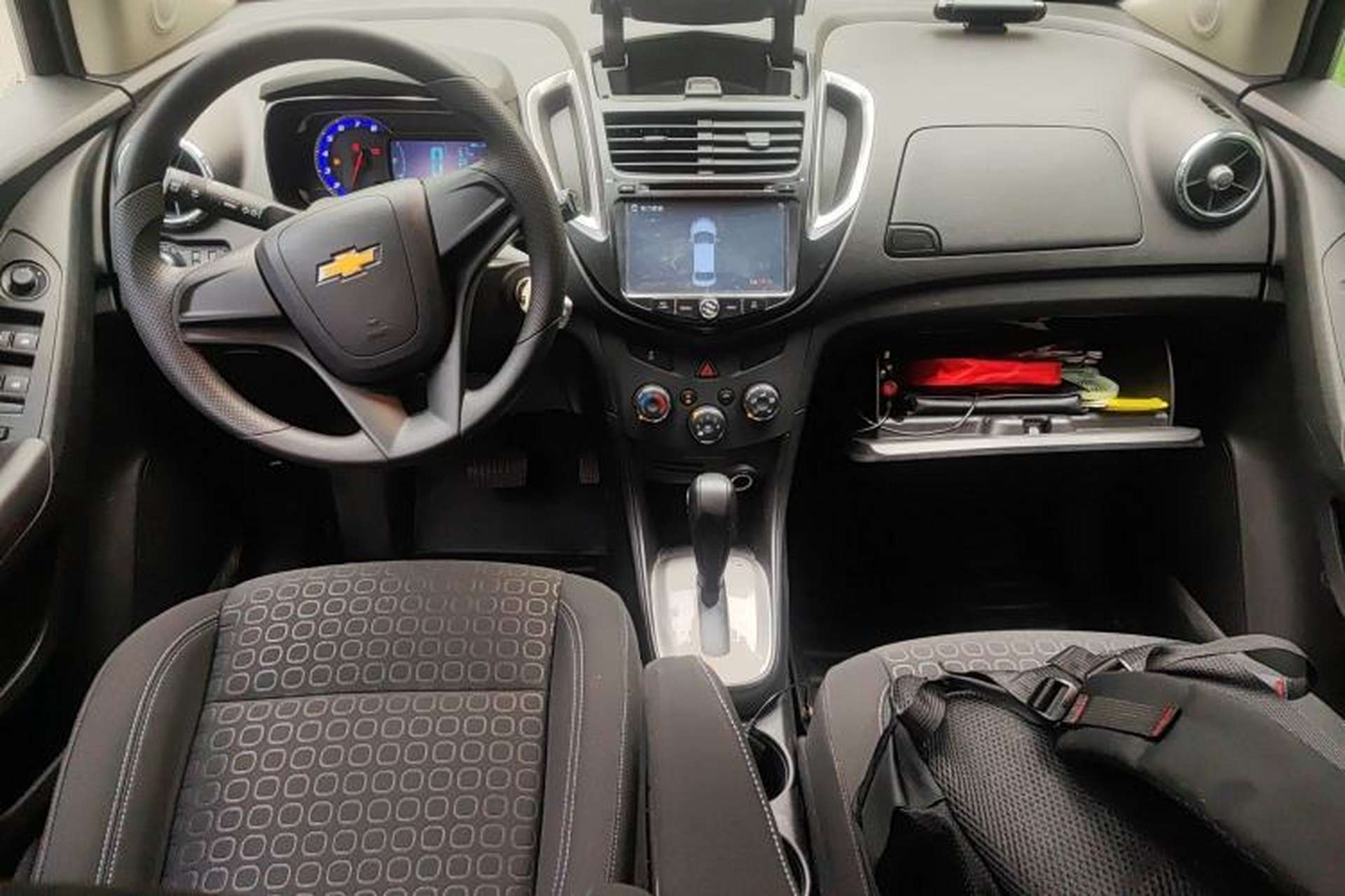 Used Chevrolet Trax 2014 1.4T Automatic Two-Wheel Drive Comfort Version Center Console
