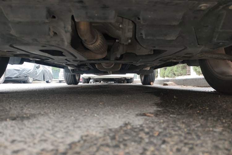 Used Chevrolet Trax 2014 1.4T Manual Two-Wheel Drive Comfort Model Chassis Front