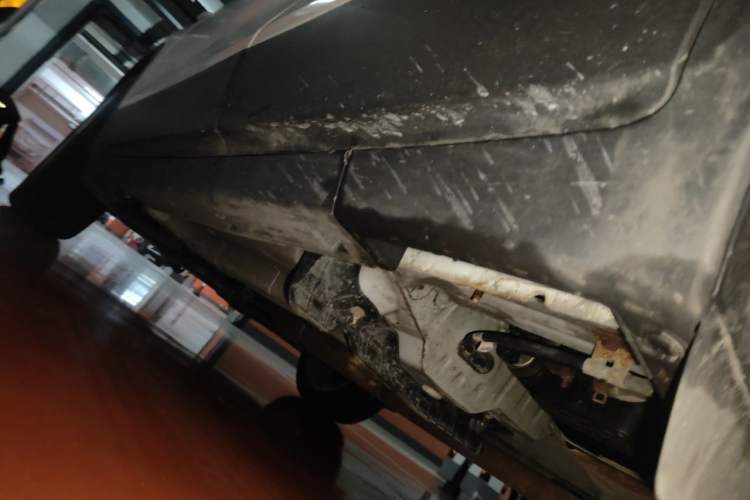 Used Chevrolet Trax 2014 1.4T Automatic Two-Wheel Drive Luxury Model Chassis Rear Left