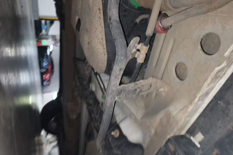 Used Chevrolet Trax 2014 1.4T Automatic Two-Wheel Drive Comfort Version Chassis Rear Right