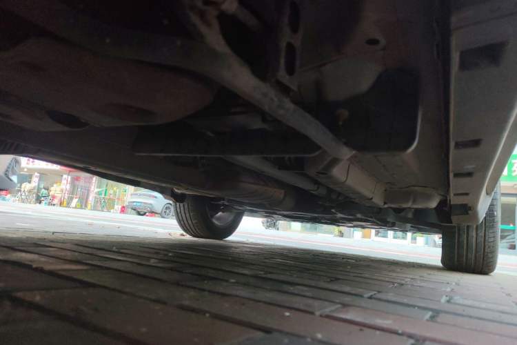 Used Chevrolet Trax 2014 1.4T Manual Two-Wheel Drive Comfort Model Chassis Rear Right