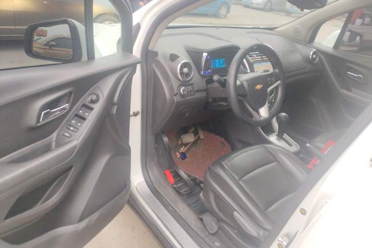 Used Chevrolet Trax 2014 1.4T Automatic All-Wheel Drive Flagship Version Driver Seat