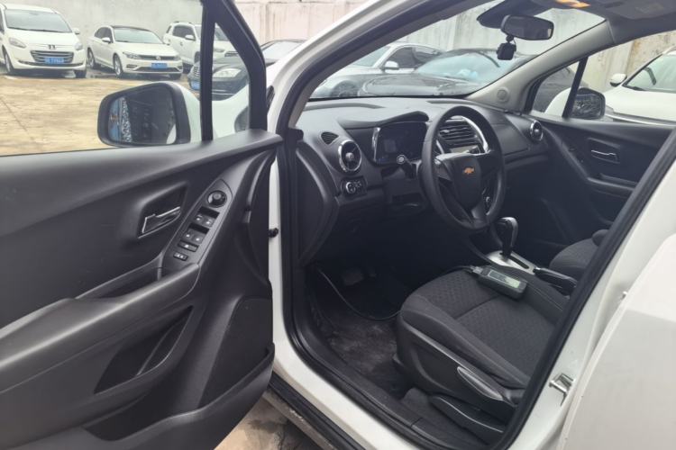 Used Chevrolet Trax 2014 1.4T Automatic Two-Wheel Drive Comfort Version Driver Seat