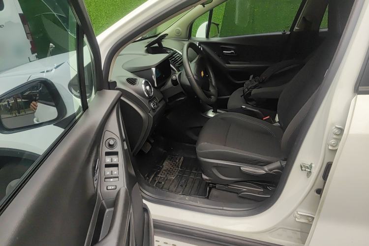 Used Chevrolet Trax 2014 1.4T Automatic Two-Wheel Drive Comfort Version Driver Seat
