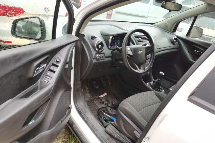 Used Chevrolet Trax 2014 1.4T Manual Two-Wheel Drive Comfort Model Driver Seat